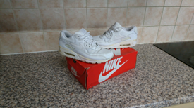 rainbow drippy nike air max 90